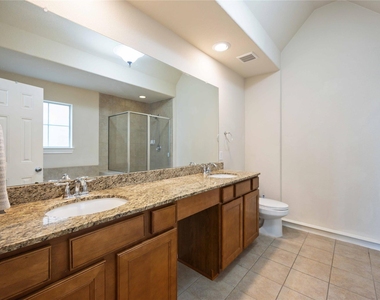 3214 Clearview Circle - Photo Thumbnail 18