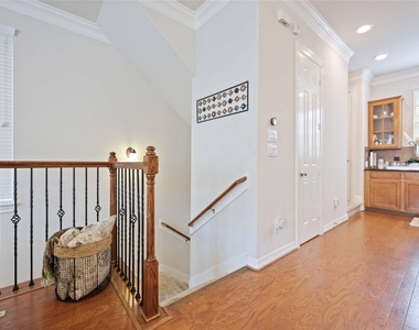 3214 Clearview Circle - Photo Thumbnail 20