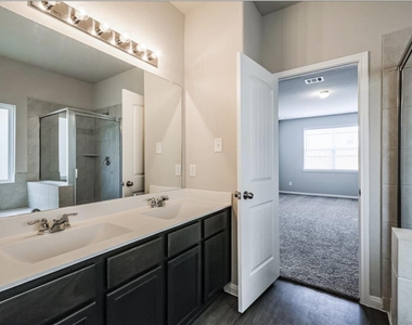 24851 Lorenzo Glaze Trail - Photo Thumbnail 18