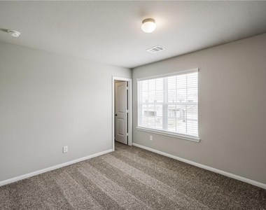 24851 Lorenzo Glaze Trail - Photo Thumbnail 23