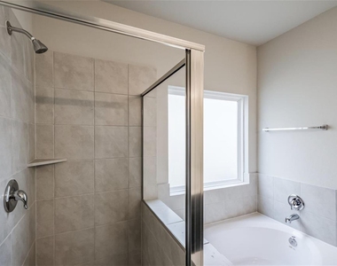 24851 Lorenzo Glaze Trail - Photo Thumbnail 16
