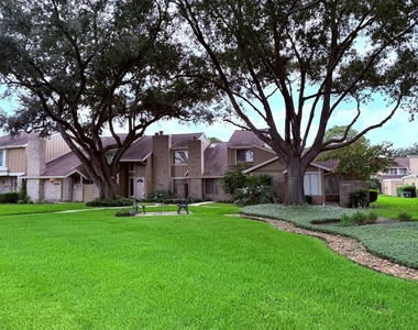 11633 Village Place Drive - Photo Thumbnail 28