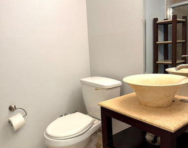 11633 Village Place Drive - Photo Thumbnail 13