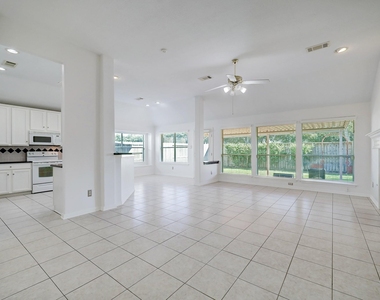 17407 Winfield Square - Photo Thumbnail 7
