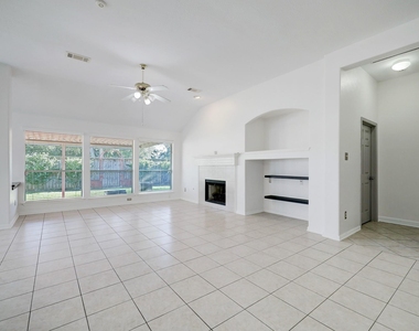 17407 Winfield Square - Photo Thumbnail 8