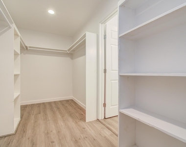 523 Brandon Road - Photo Thumbnail 18