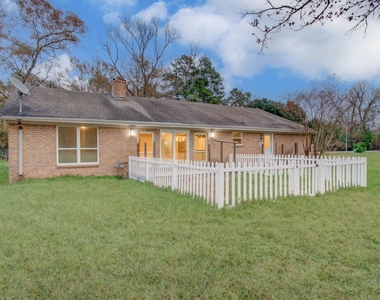 523 Brandon Road - Photo Thumbnail 24