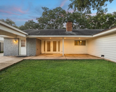6215 Cheena Drive - Photo Thumbnail 24