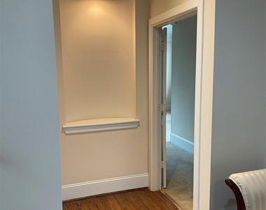 5105 Maple Street - Photo Thumbnail 20