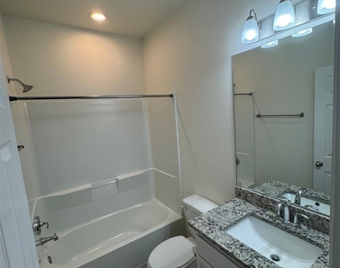 17706 Cedar Crest Drive - Photo Thumbnail 19