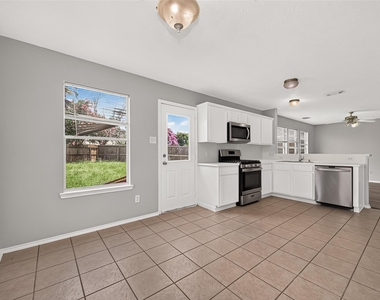 19451 Nasworthy Drive - Photo Thumbnail 20