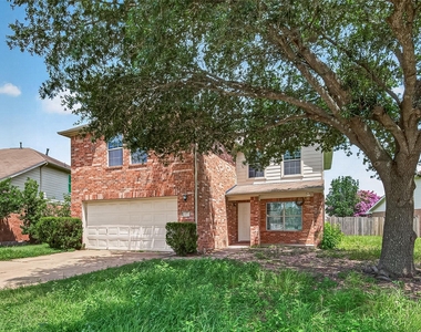19451 Nasworthy Drive - Photo Thumbnail 2
