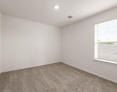 16718 Paintbrush Hollow Lane - Photo Thumbnail 25