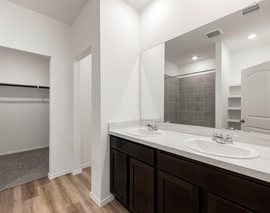 16718 Paintbrush Hollow Lane - Photo Thumbnail 20