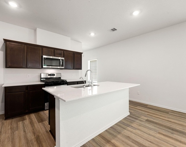 16718 Paintbrush Hollow Lane - Photo Thumbnail 8