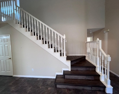 12827 Fox Arrow Lane - Photo Thumbnail 4