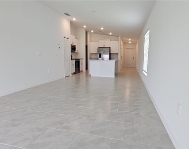 20190 Caroline Creek Place - Photo Thumbnail 8