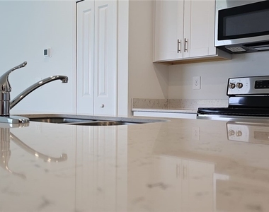 20190 Caroline Creek Place - Photo Thumbnail 7