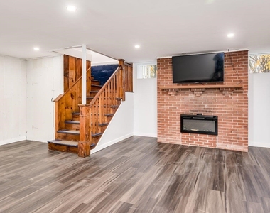 815 Central - Photo Thumbnail 38