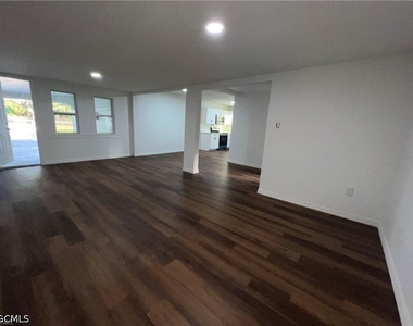 1270 Allen Street - Photo Thumbnail 1