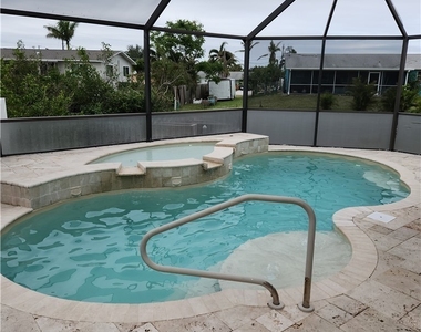 3025 Magnolia Way - Photo Thumbnail 7
