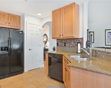 12924 New Market Street - Photo Thumbnail 17