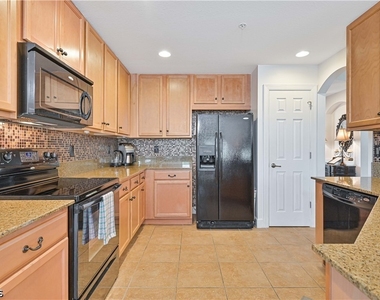 12924 New Market Street - Photo Thumbnail 18