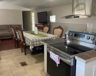 17520 Julia Avenue - Photo Thumbnail 3