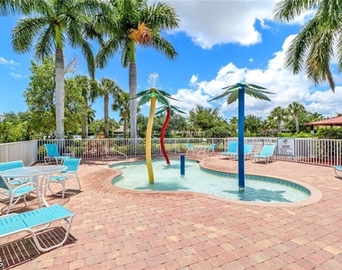 14214 Manchester Drive - Photo Thumbnail 6
