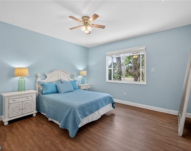 14214 Manchester Drive - Photo Thumbnail 28