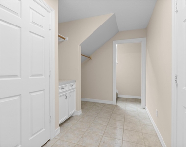 106 Lazy Springs Drive - Photo Thumbnail 33
