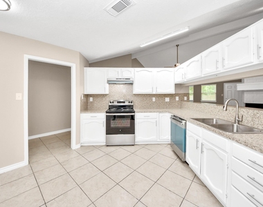 6603 Brookgate Drive - Photo Thumbnail 7