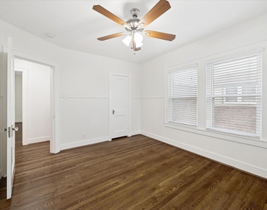 1937 W Mckinney Street - Photo Thumbnail 10