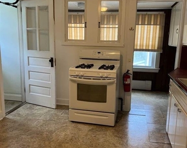 211 Paterson - Photo Thumbnail 20