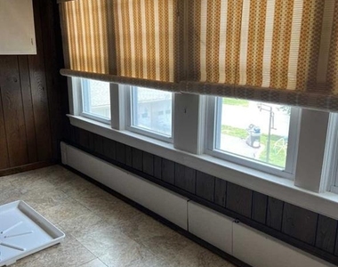 211 Paterson - Photo Thumbnail 25