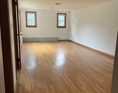 211 Paterson - Photo Thumbnail 6
