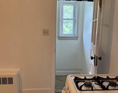 211 Paterson - Photo Thumbnail 24