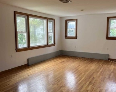 211 Paterson - Photo Thumbnail 7