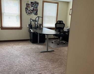 211 Paterson - Photo Thumbnail 17