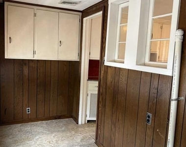 211 Paterson - Photo Thumbnail 27