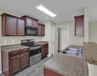 12302 Wavecrest Road - Photo Thumbnail 17