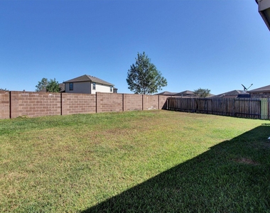 12302 Wavecrest Road - Photo Thumbnail 25