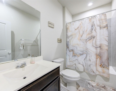 29623 Stanley Canyon Lane - Photo Thumbnail 35