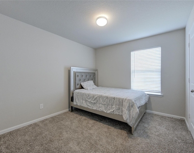 29623 Stanley Canyon Lane - Photo Thumbnail 33