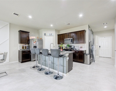 29623 Stanley Canyon Lane - Photo Thumbnail 2