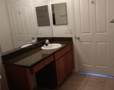 12955 Positano Circle - Photo Thumbnail 13