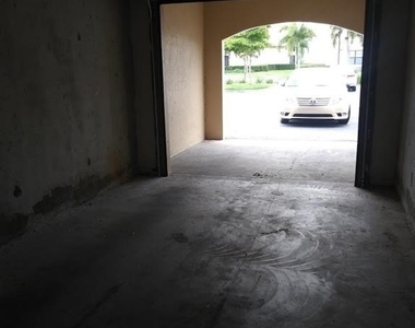 12955 Positano Circle - Photo Thumbnail 3