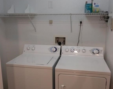 12955 Positano Circle - Photo Thumbnail 6