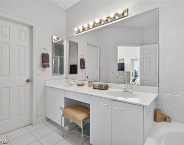 8540 Mystic Greens Way - Photo Thumbnail 23