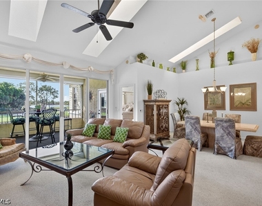 8540 Mystic Greens Way - Photo Thumbnail 9